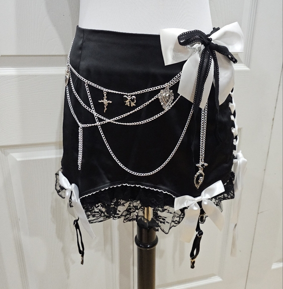 Dolls Kill Sugar Thrillz Black Satin Garter Hauntingly Charming Mini Skirt S - Picture 1 of 12